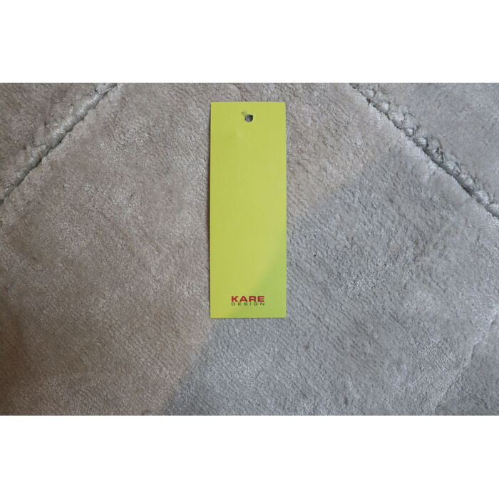 Label Kare x Karim
