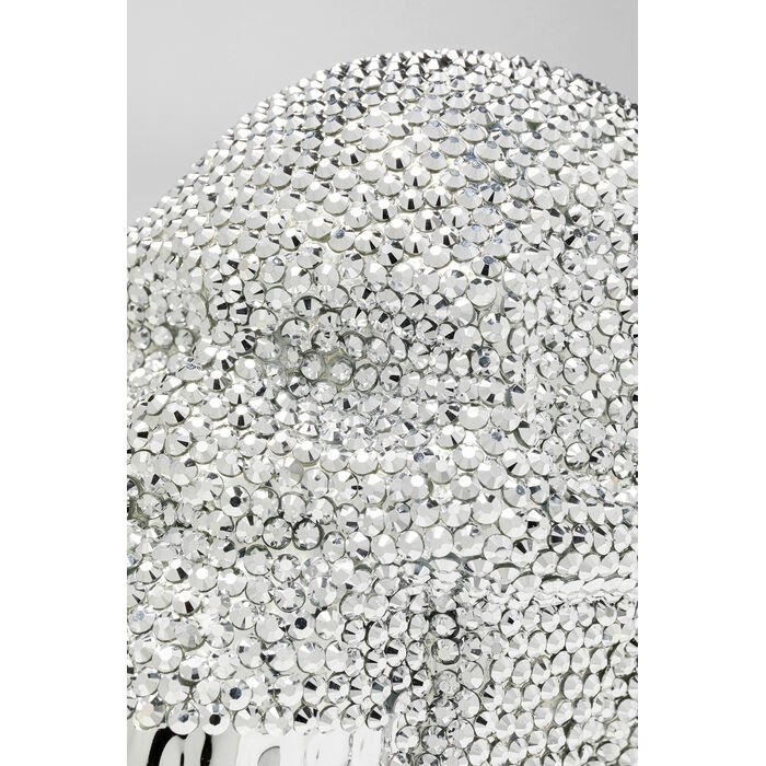 100 000 Miniature Porcelain Skull3 – Fubiz Media