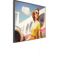 Gerahmtes Bild LED Jetset Lean Lady 120x80cm